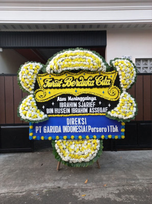 Papan Bunga Duka di Sidoluhur