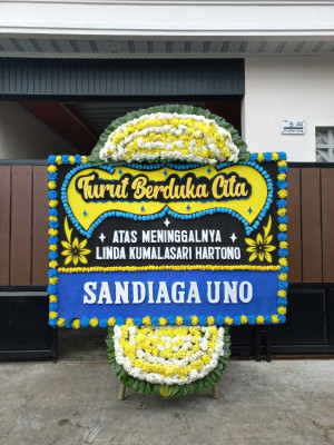 Papan Bunga Duka di Sidoluhur